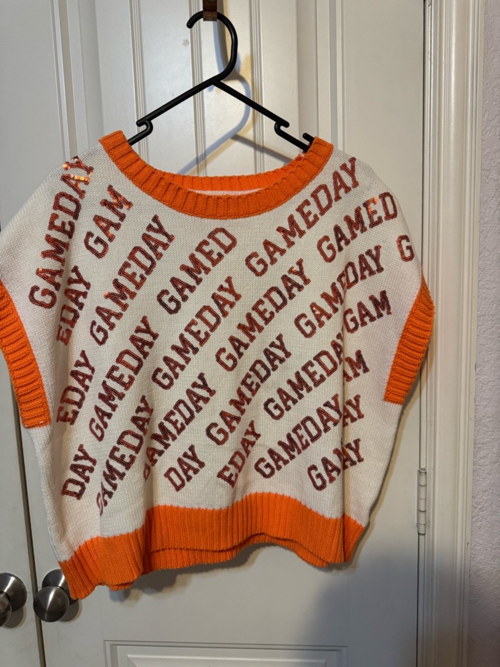 Le Lis Sequin Gameday Sweater Orange & White Cropped Size M